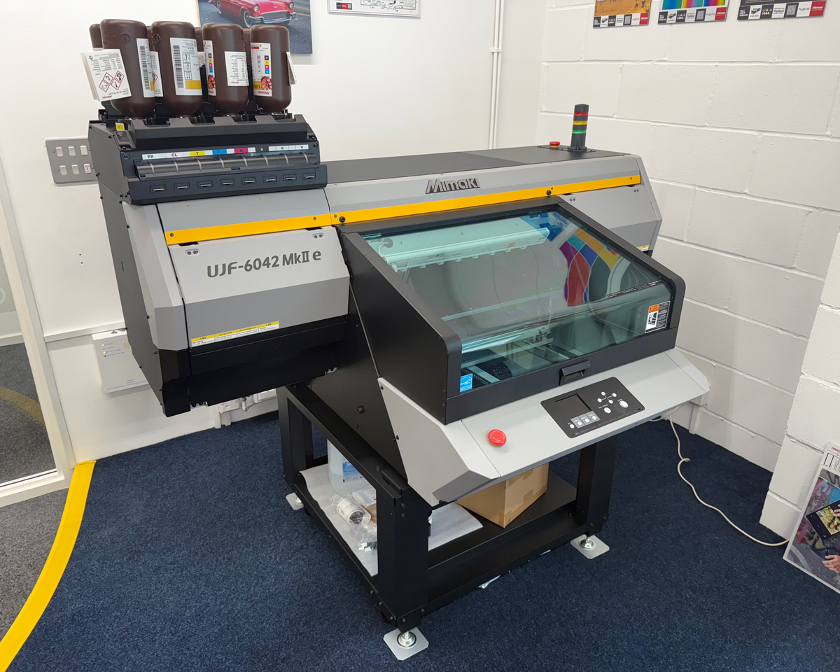 EX-DEMO Mimaki UJF6042MKIIe Flatbed Printer