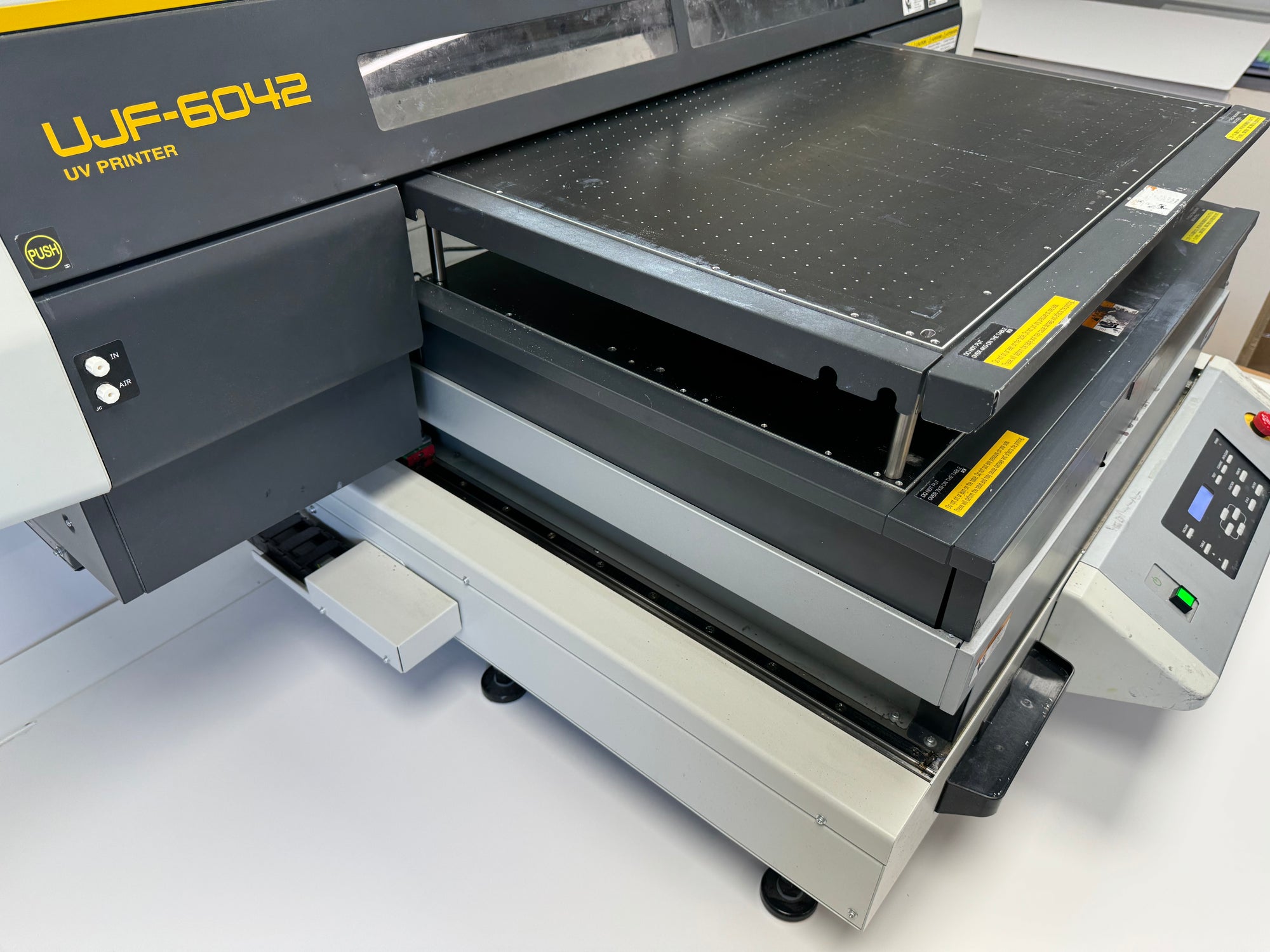 USED Mimaki UJF6042FX Flatbed Printer (60 x 42cm)