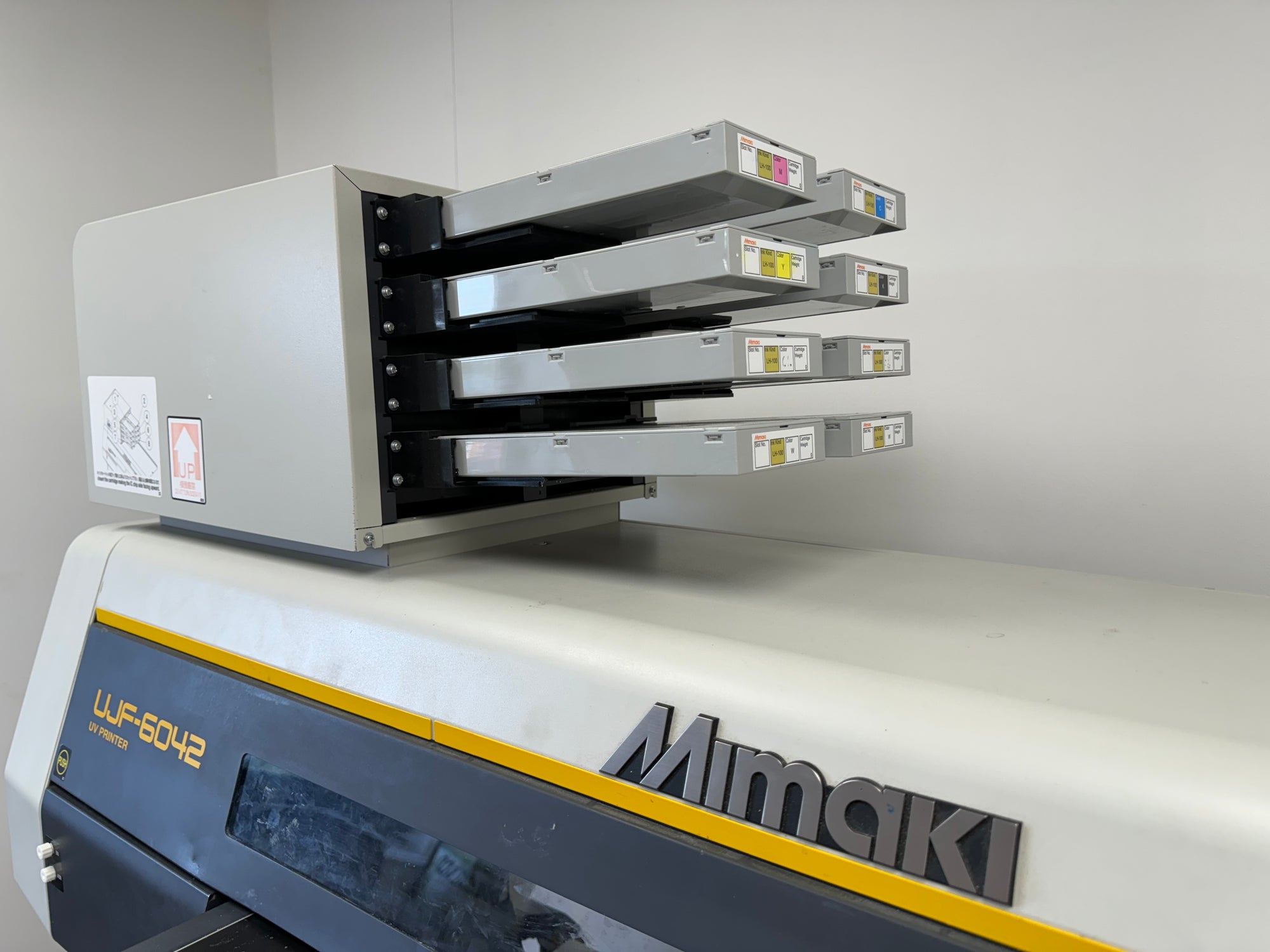 USED Mimaki UJF6042FX Flatbed Printer (60 x 42cm)