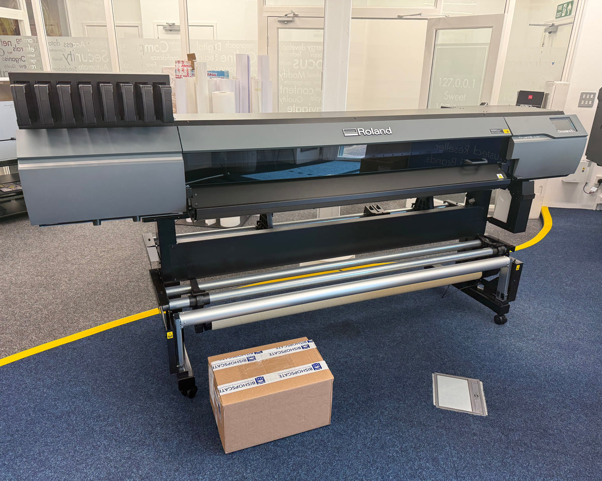 NEW STOCK Roland LG-640 64-inch UV Printer / Cutter