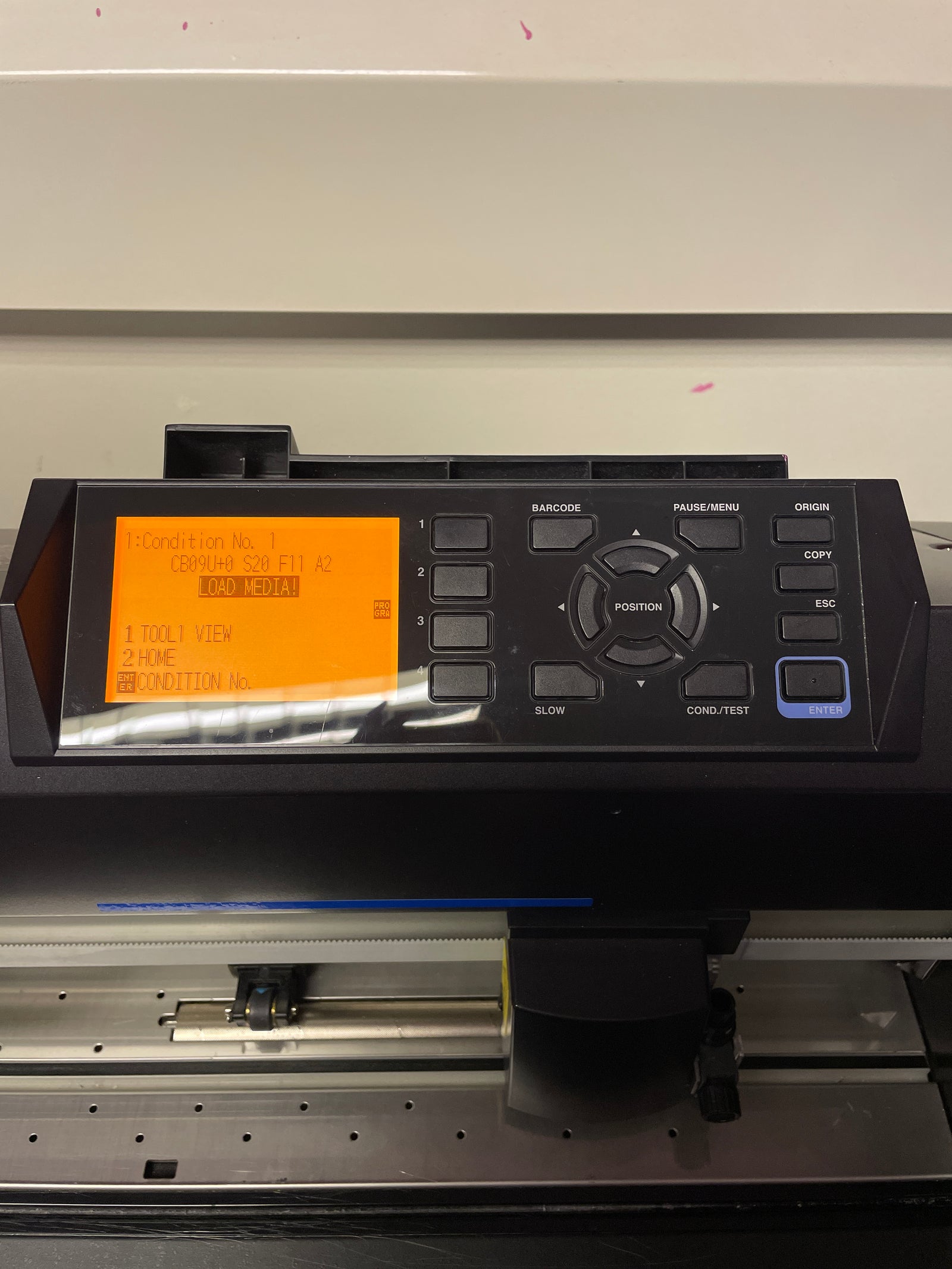 USED Graphtec CE7000-130 54-inch Vinyl Cutter