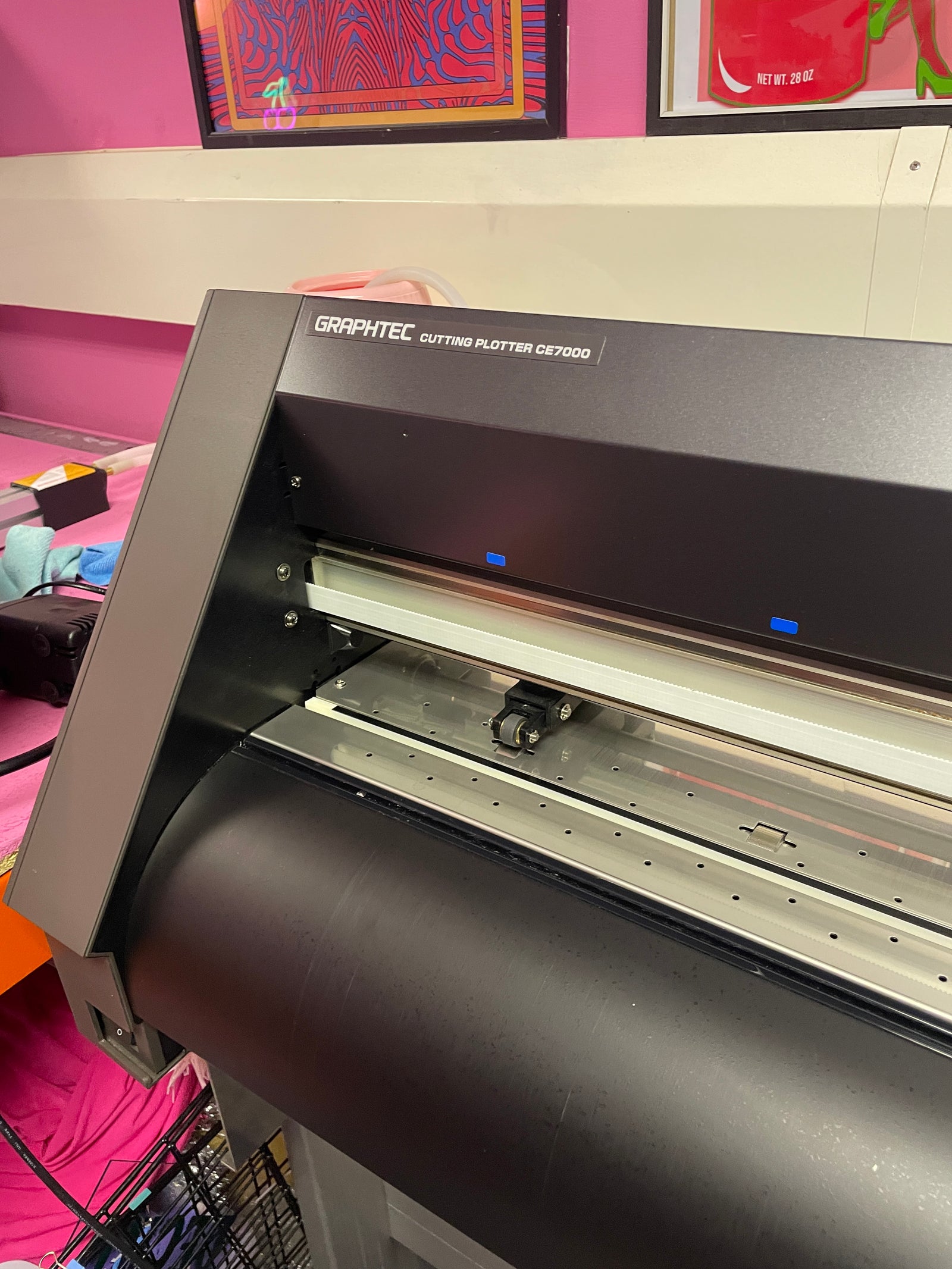 USED Graphtec CE7000-130 54-inch Vinyl Cutter