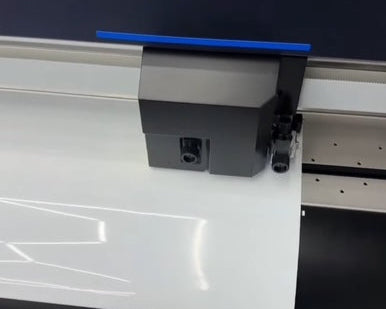 USED Graphtec FC9000/160 64-inch Vinyl Cutter