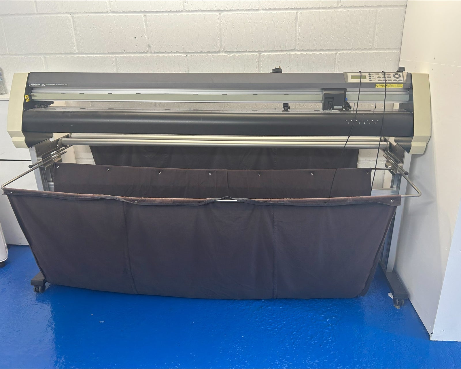 USED Graphtec FC7000MK2-160 64-inch Vinyl Cutter